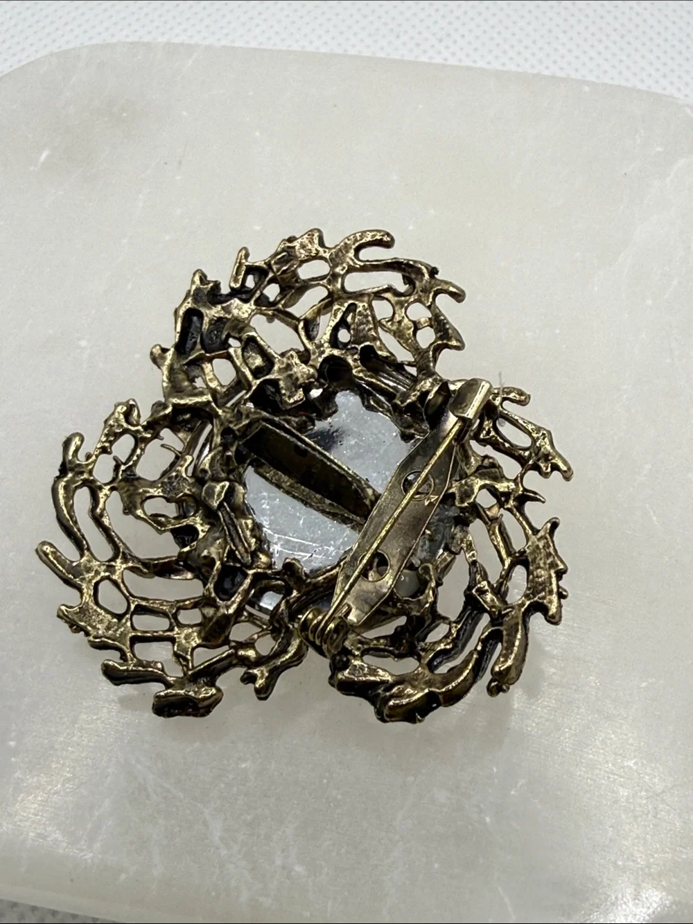 Faceted Antique-Style Red Stone Brooch in Aged Gold Tone metal brutalist dome